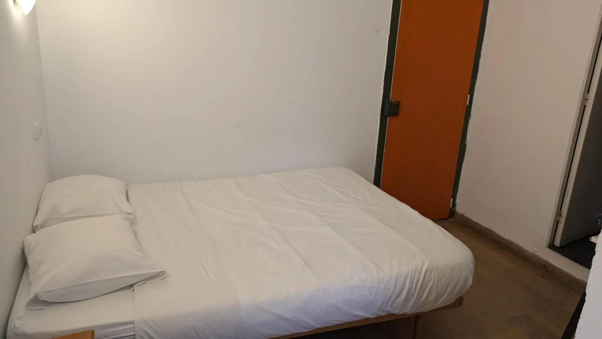Guest house Pension Casa De Barca Barcelona