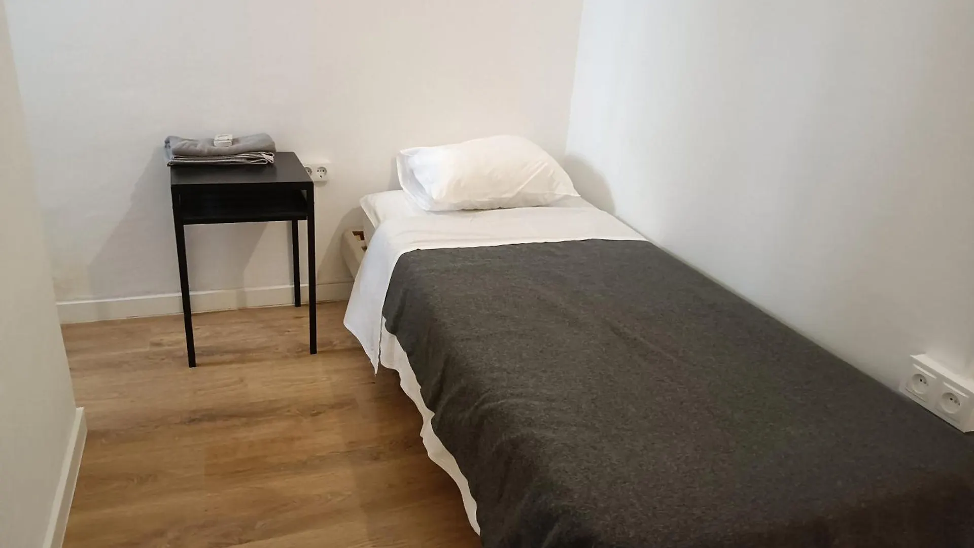 Pension Casa De Barca Барселона